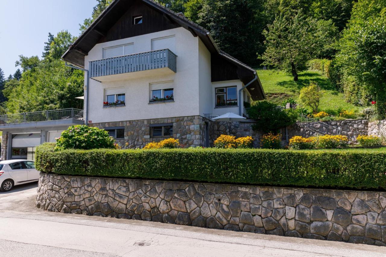 Apartment Mavrica Bled, Quiet Location, With A View Of The Lake Buitenkant foto