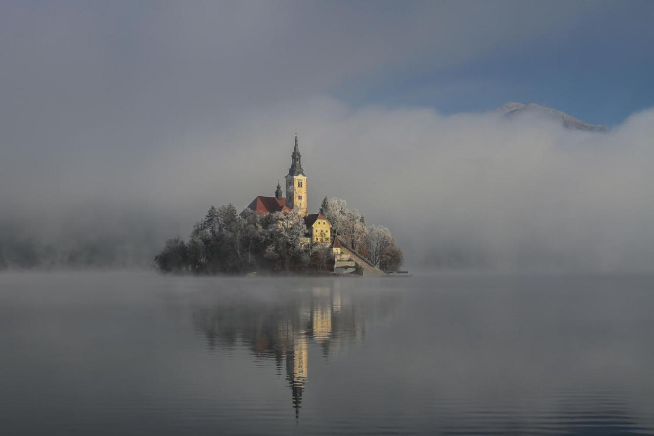 Apartment Mavrica Bled, Quiet Location, With A View Of The Lake Buitenkant foto