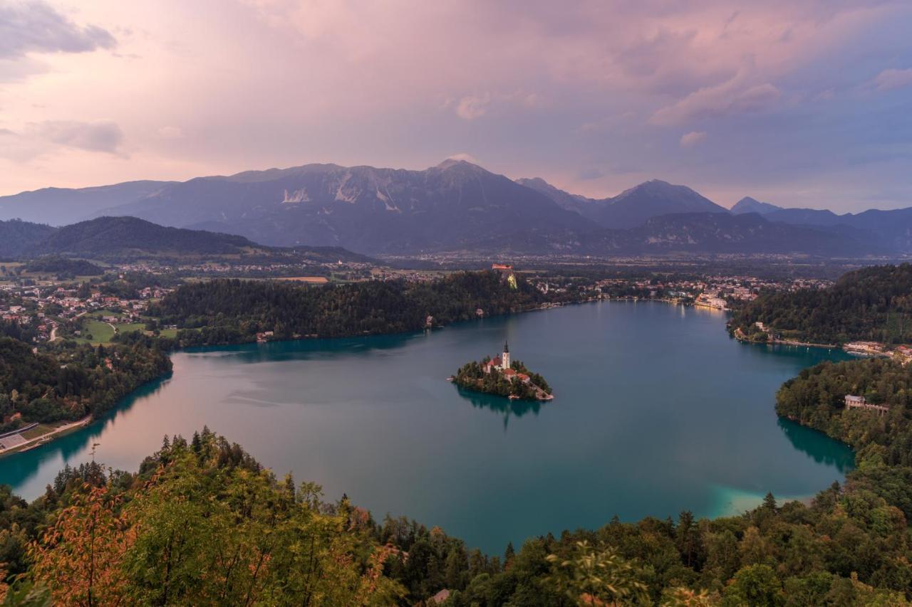 Apartment Mavrica Bled, Quiet Location, With A View Of The Lake Buitenkant foto